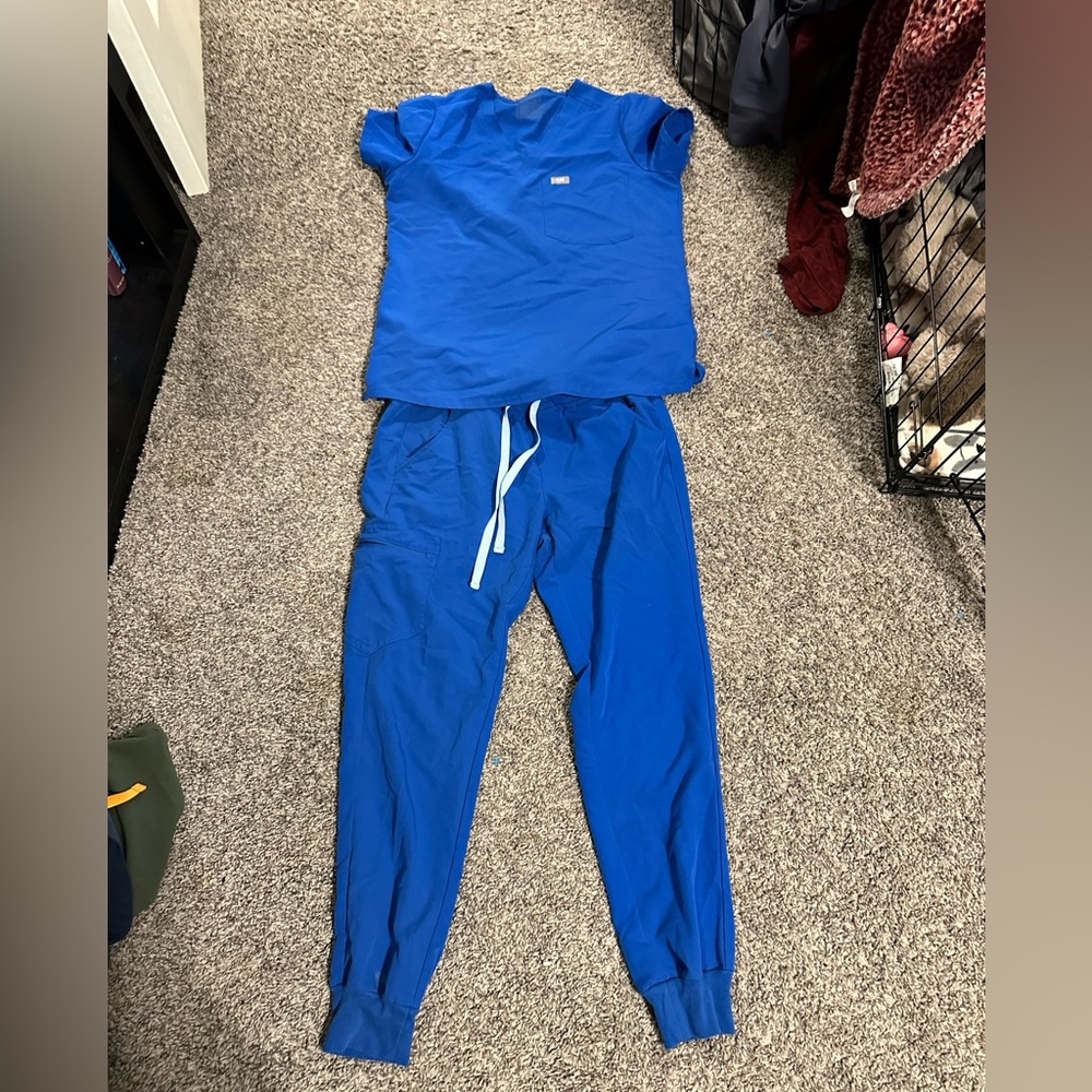 Figs blue scrub set- small